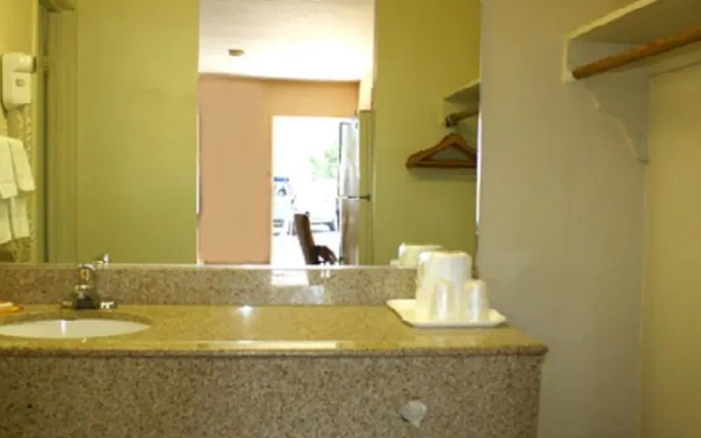 Econo Lodge