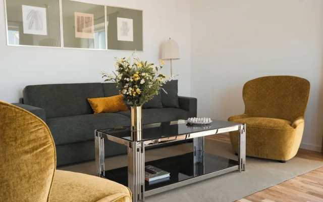Clover House by Daniel&Jacob's