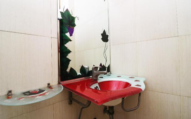 OYO 2426 Hotel Tirupati International
