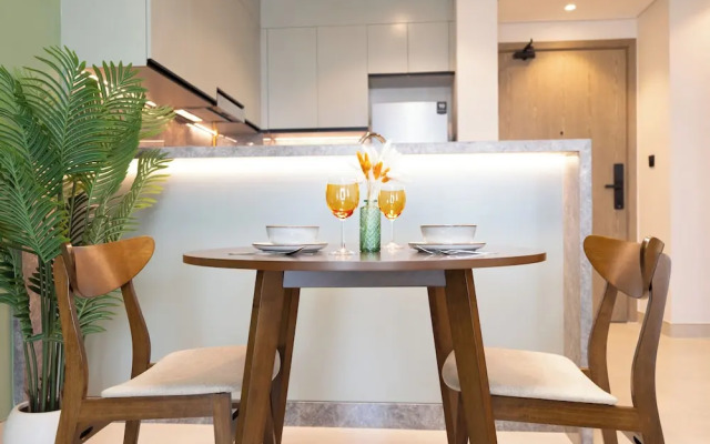 KeyRock Living - Premium Apt with Pool