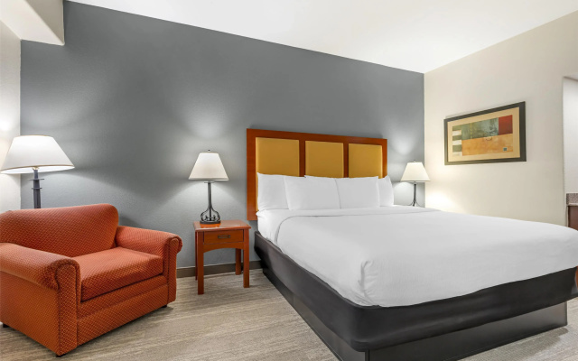 Best Western Plus Waxahachie Inn & Suites