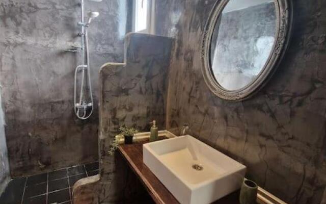 Sophia's Corner Suite