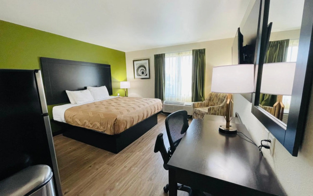 Quality Inn & Suites Lake Charles South