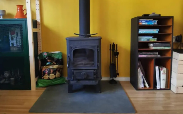 Charming Cabin Near Snowdonia National Park