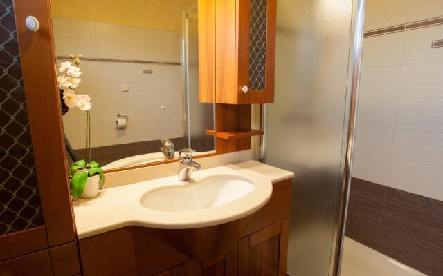 Dekanic D. - Two Bedroom No.2