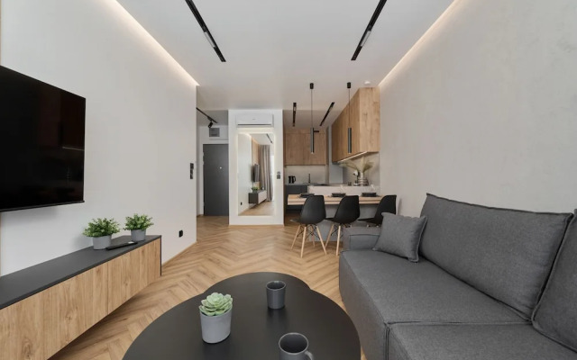 Exclusive Apartment Wrocław by Renters