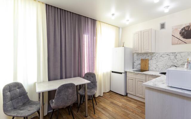 Апартаменты на проспекте Бардина