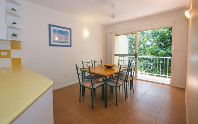 Palm Penthouse Beach Court Holiday Villas