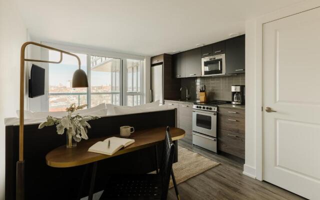 Sonder by Marriott Bonvoy Artesa Apartments West Queen West