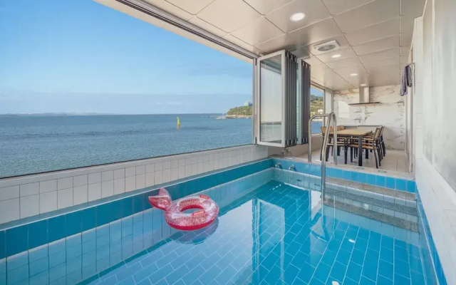 Pohang Luna Ocean View Pool Villa