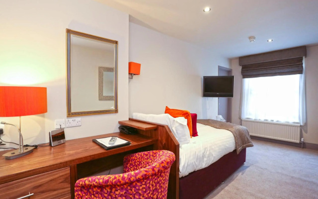 The Belmont Hotel