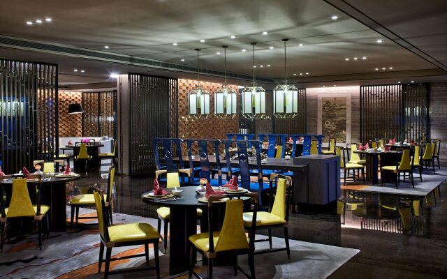 InterContinental Shanghai Wonderland by IHG