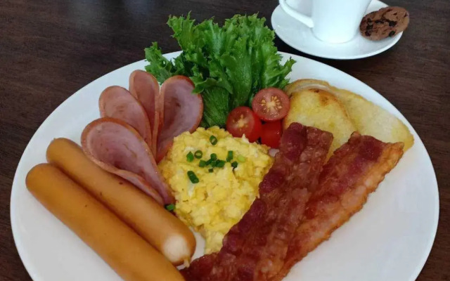 Le Lert Hotel Ratchaburi