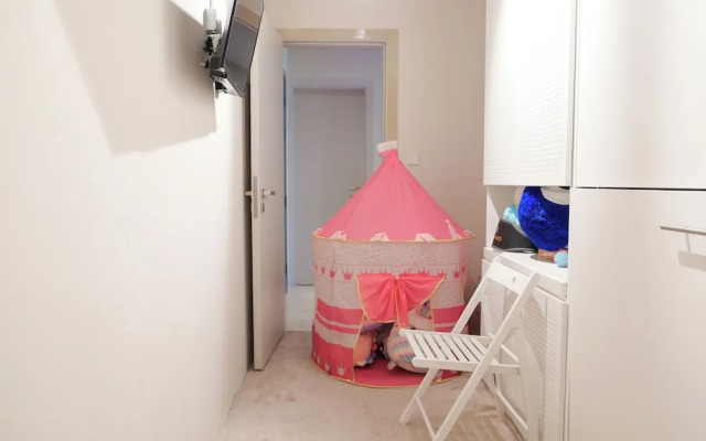 Sea & Garden View Apartments - The 8