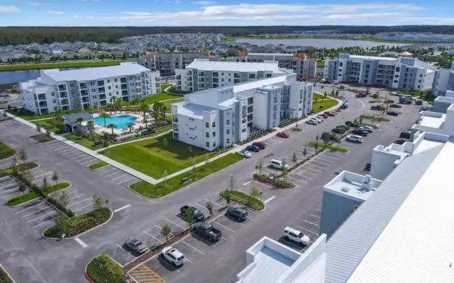 205 Luxury Condo Storey Lake Disney