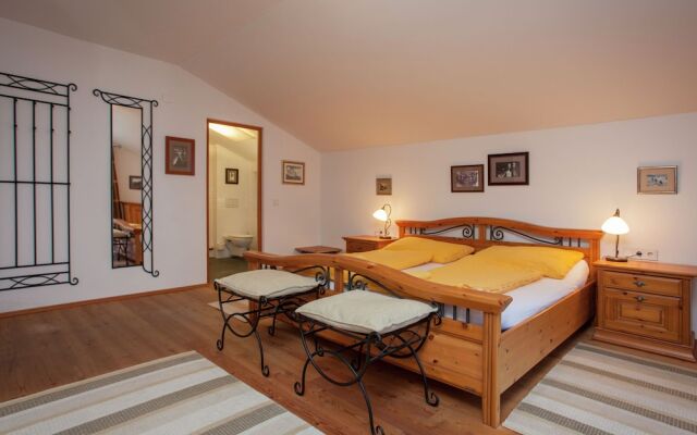 Posh Mansion in Sankt with 2 Saunas, Whirlpool, Hot Tub