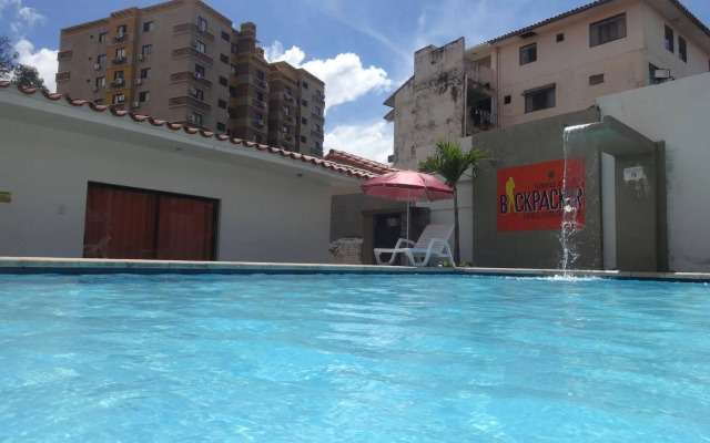 Santa Cruz Backpacker Hostel
