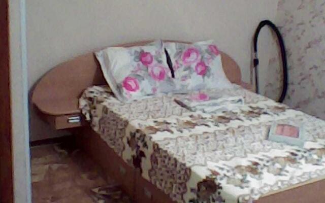 Апартаменты на проспекте 50 лет Октября 9/8