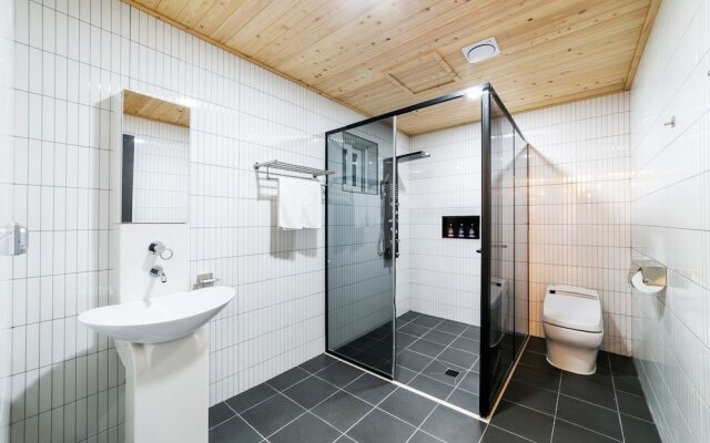 Windmill 108 Poolvilla