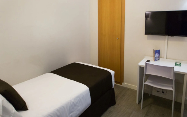 Sweet Hotel Continental