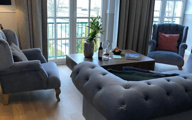The Starnbergsee Hideaway