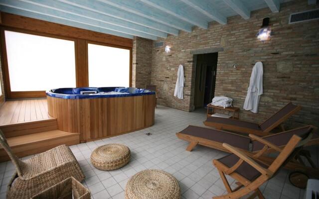 Bes Hotel La Muratella