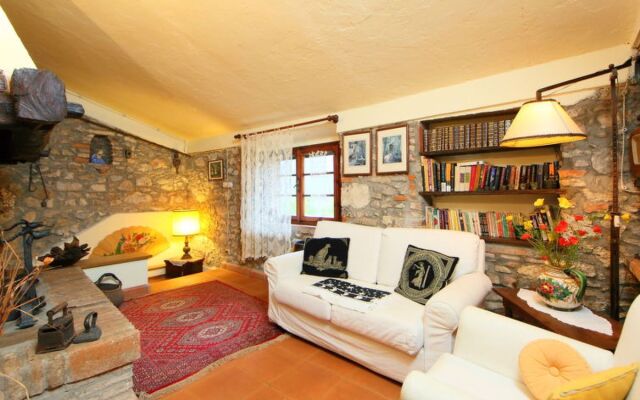 House Il Casale Monticiano