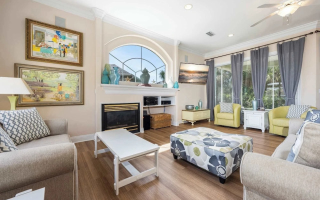 Private Beach & Community Pool