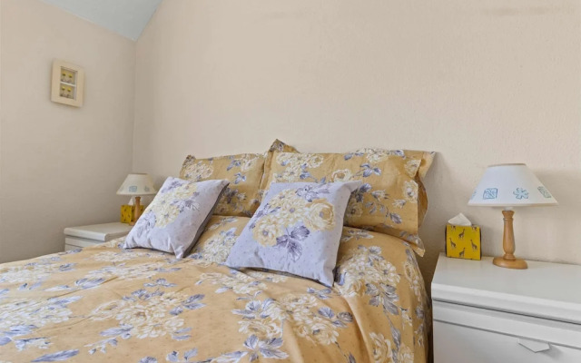 The Coastal Crab - Family-friendly Three-bed Beach House in Pevensey