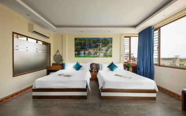 Viet Village Hotel