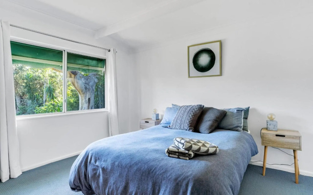 SEAWARD Werri Beach Gerringong 4pm check out Sundays