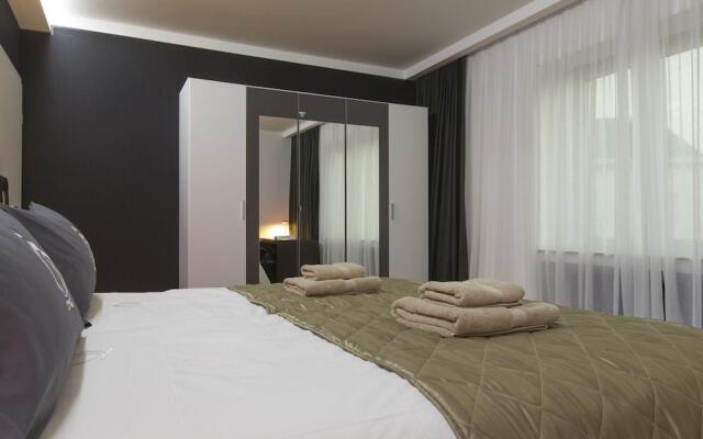 The Queen Luxury Apartments - Villa Medici