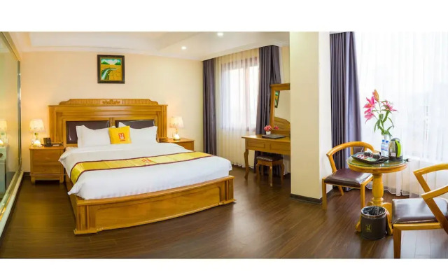 Thai Son Luxury Hotel