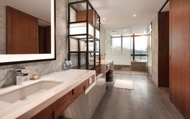 Crowne Plaza Ningbo Xiangshan Sea View