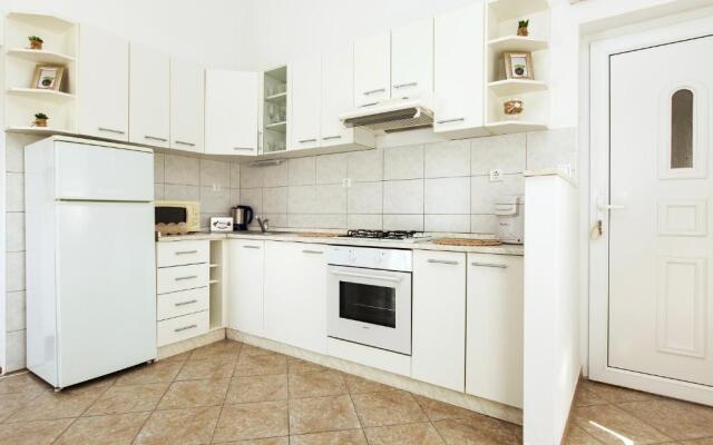 Apartment Lidija