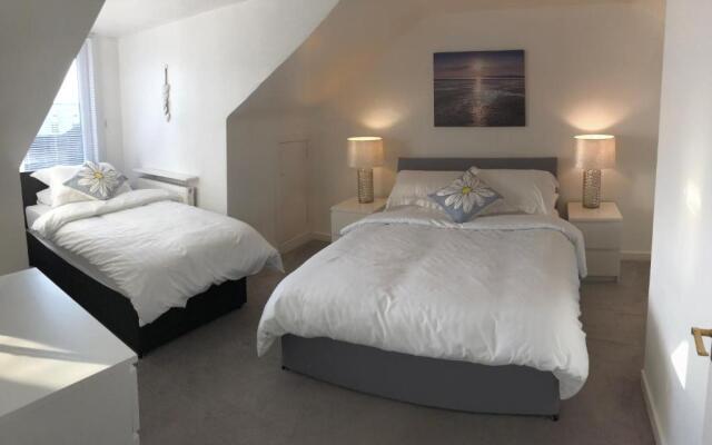 Arran Ferry Apartment