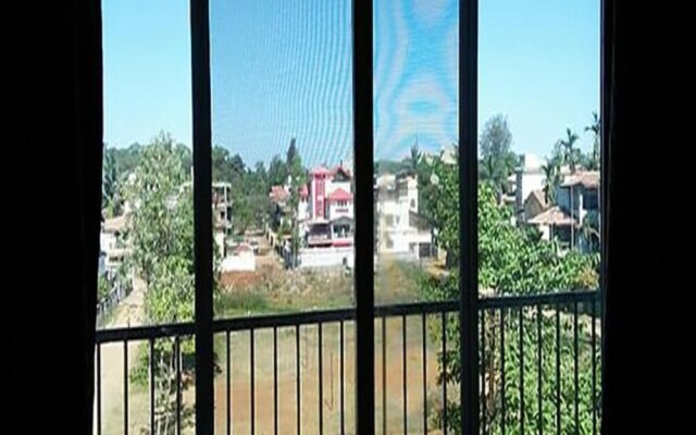 Fabhotel Shree Sai Residency