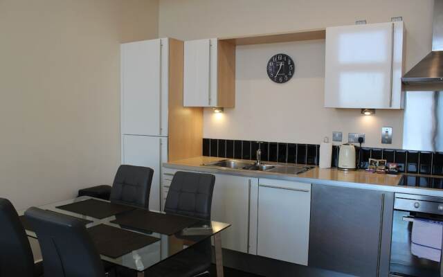 Stunning 2 Bed City Centre Apartment