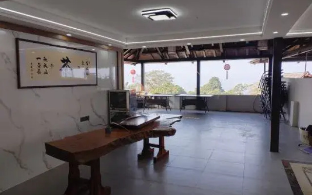 Lancang Brown Home Inn