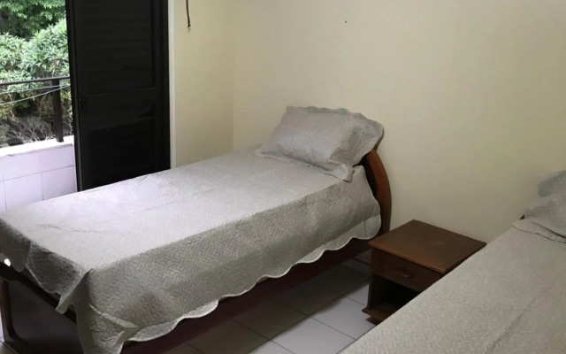 Edifício Piemontês - a 200 metros da Praia Grande Ubatuba SP