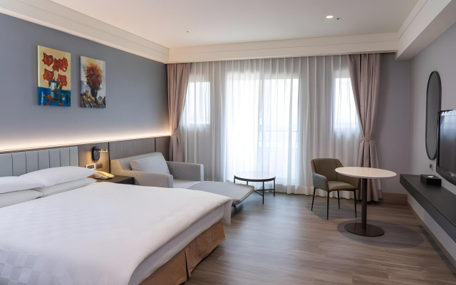 Eda Skylark Hotel