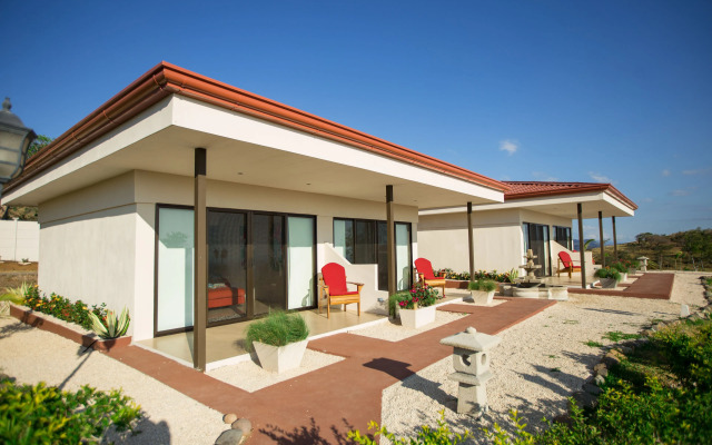 Vida Mountain Resort & Spa - Adults Only