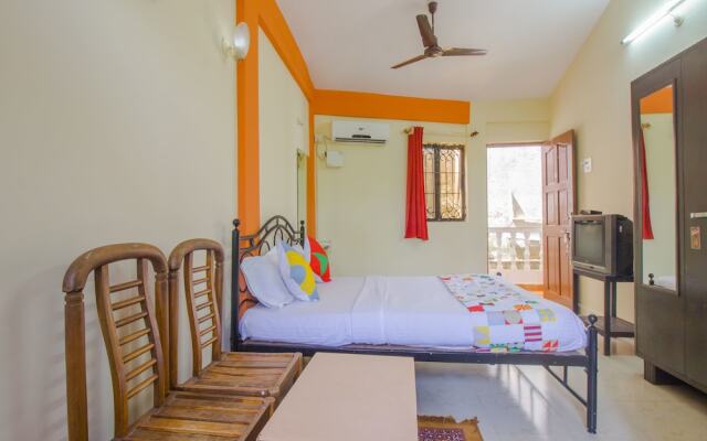 OYO 18354 Home Elegant Studio Baga Beach