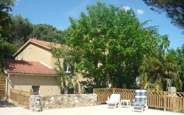 House With 6 Bedrooms In Bagnols Sur Ceze, With Private Pool, Enclosed Garden And Wifi