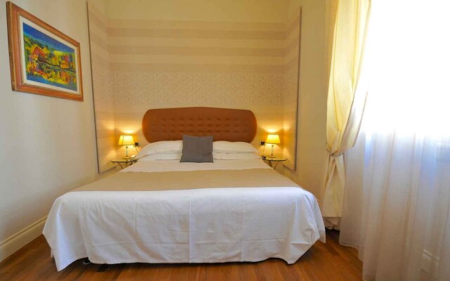 c-hotels De Rose Palace