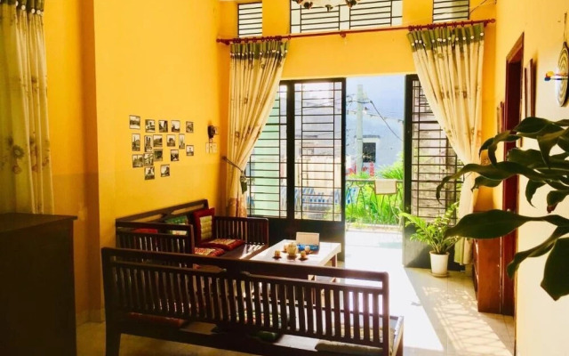 Stay House