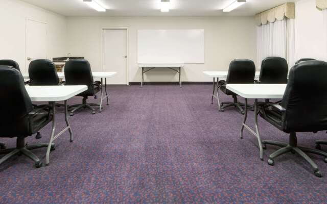 Days Inn by Wyndham Dalhart