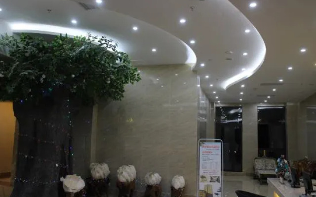 Haikou Xiangzhanglin Style Theme Hotel (Jinniuling Park Haiken Middle School)