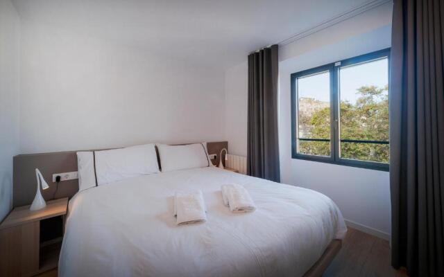 R32 Boutique Apartments