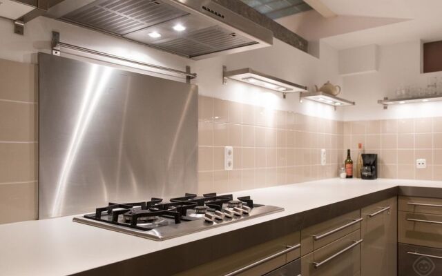 Canal West Area Apartments